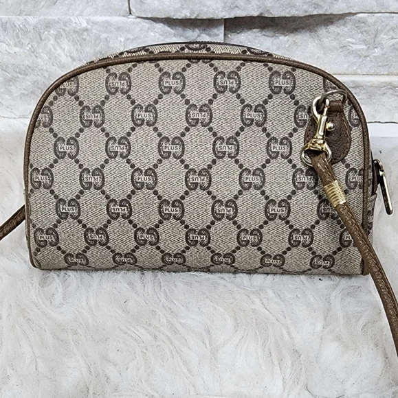 Vintage Gucci GG Plus Crossbody Bag – Rare Collector’s Piece - Picture 15 of 16